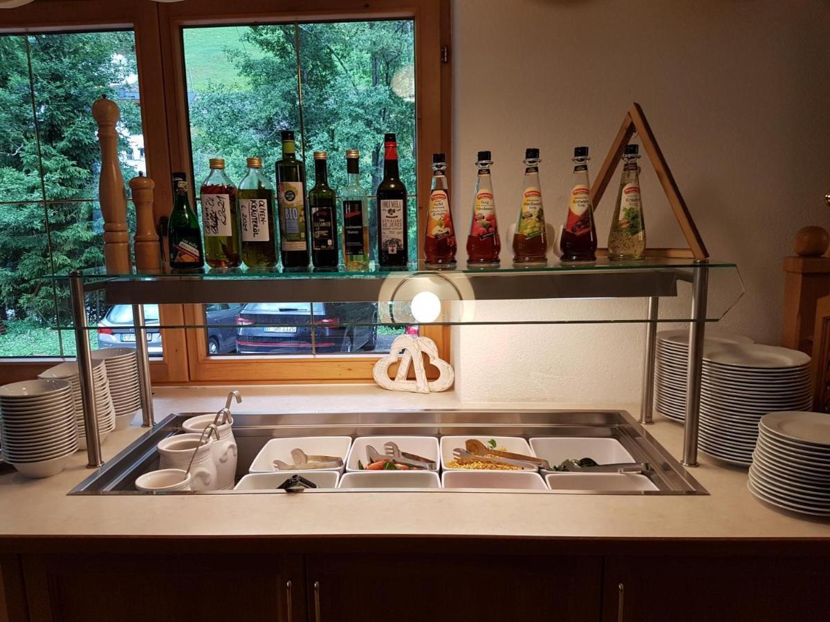 恩兹安酒店 湖城 外观 照片